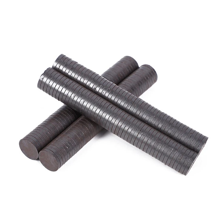 Aimant à tige de ferrite